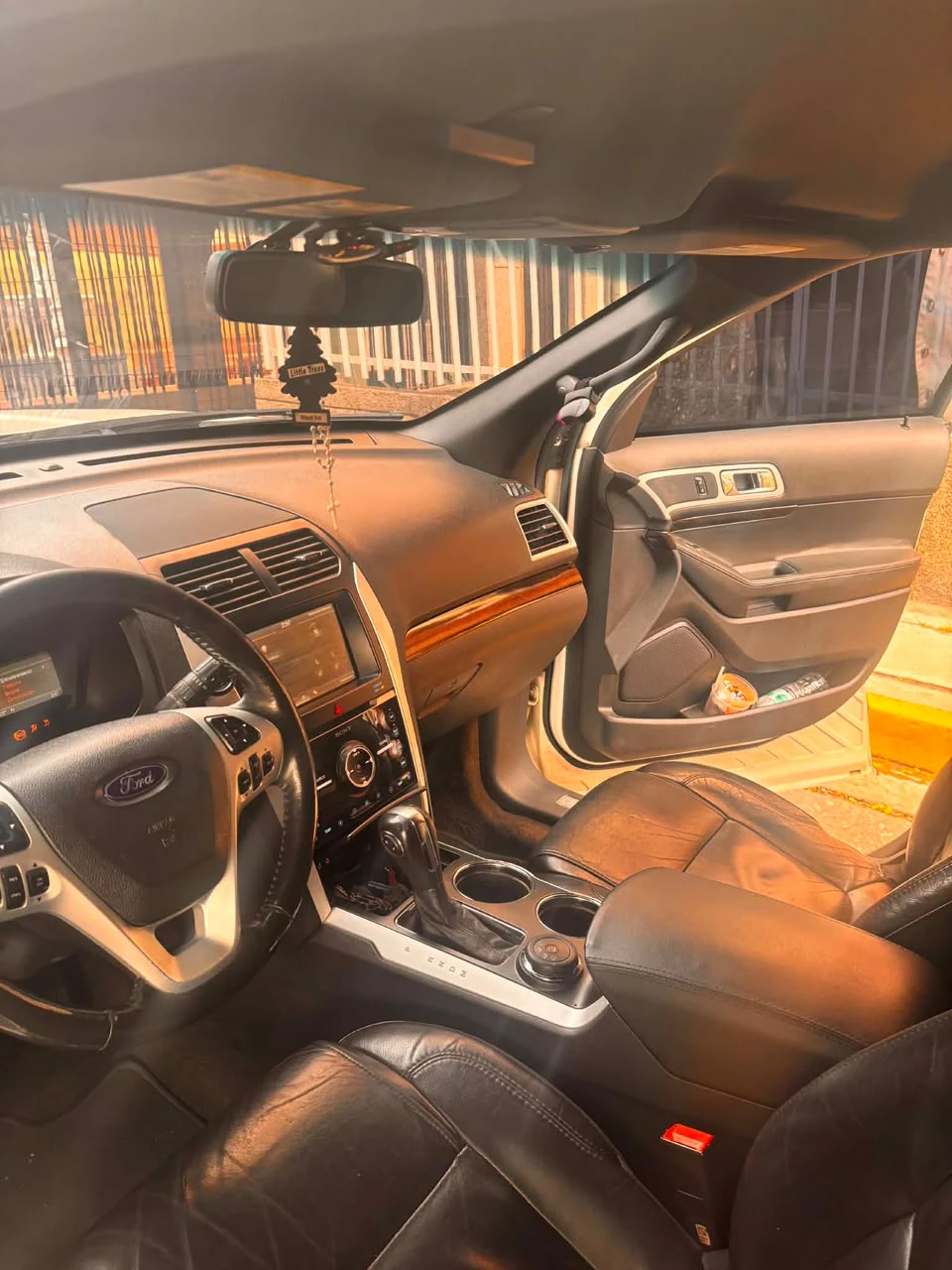 Interior de la Ford Explorer